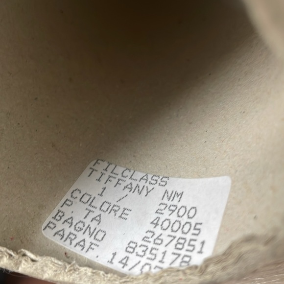 Tiffany yarn large cone Pearly Cream spool of yarn for loom knitting crocheting - Picture 3 of 3